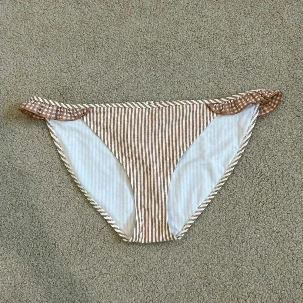 New aerie pink brown and white striped ribbed ruffle detail bikini bottom